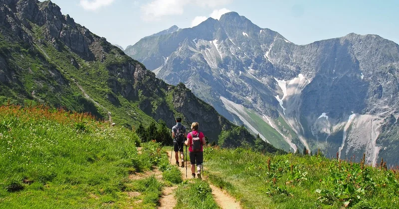 Rando dans les Alpes : 1 jour, 3 jours ou 7 jours ? Que choisir selon votre profil ?